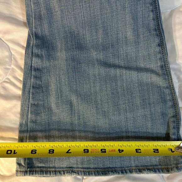 American Eagle Size 4 Inseam 32 inches Hi-Rise Artist Strech Bootcut - Picture 8 of 11